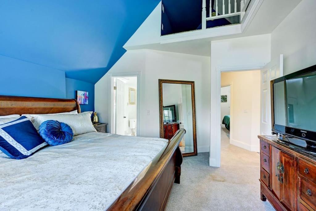 Victorian Manor 1 Mile From Downtown Denver! Hébergement de vacances *